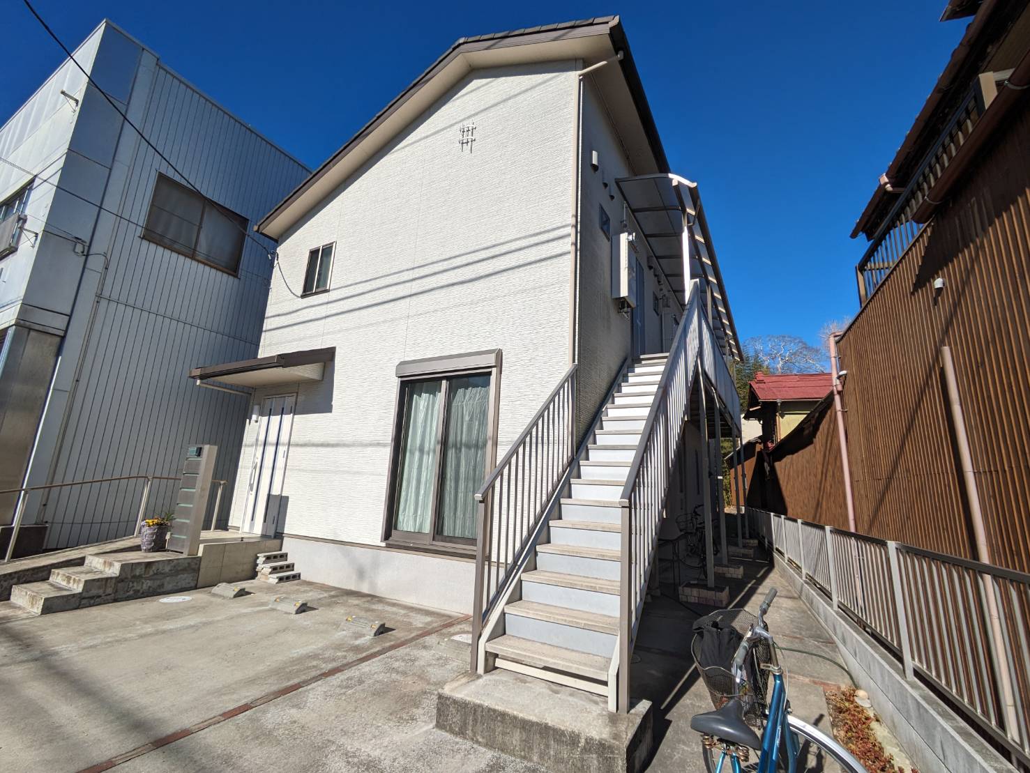 フレディ　B号室